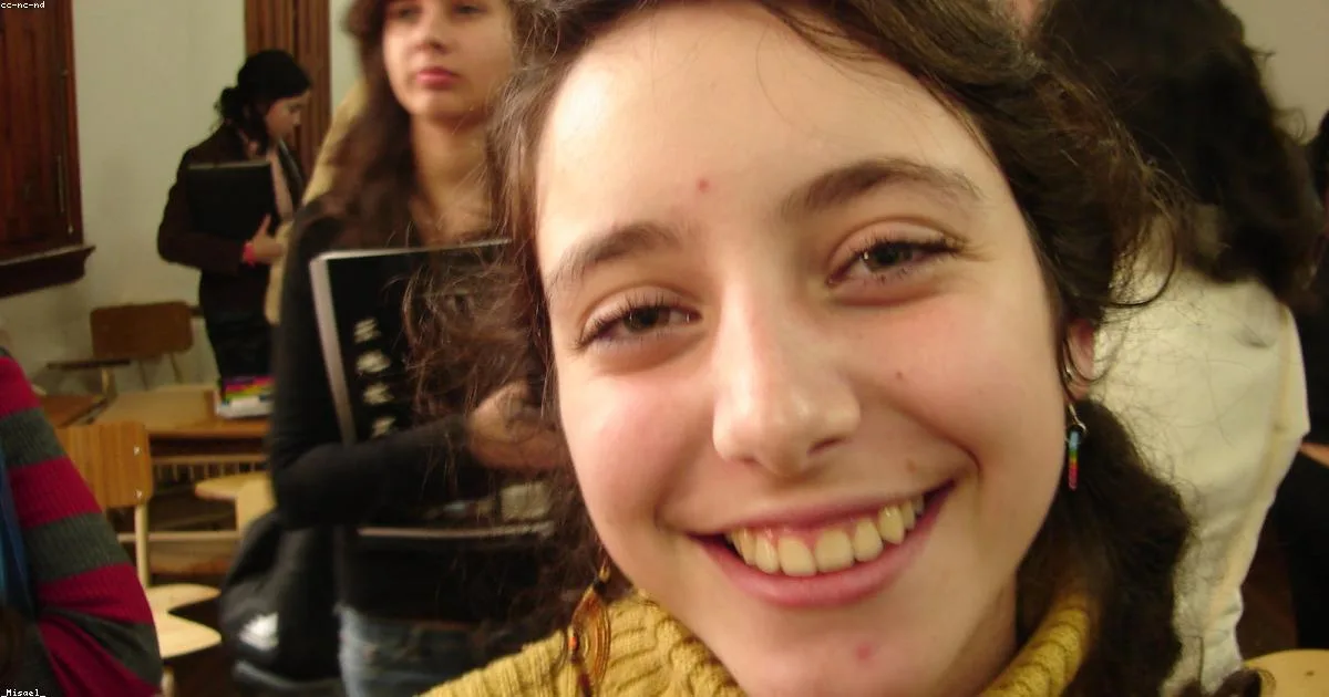 Phantom Ex Syndrome: Why You're Still Thinking About Them Years Later